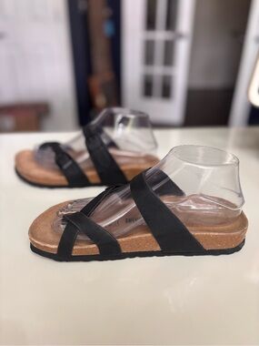 NEW Women’s Cushionaire Luna Cork Footbed Sandals